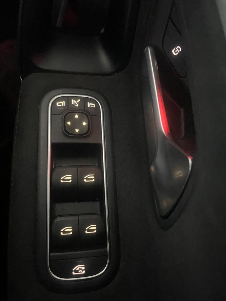 2019 Mercedes-Benz A-Class 1.5 A180d AMG Line (Premium) Hatchback 5dr Diesel 7G-DCT Euro 6 (s/s) ...