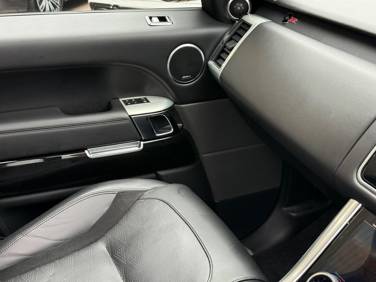 2018 Land Rover Range Rover Sport 5.0 P575 V8 SVR Auto 4WD Euro 6 (s/s) 5dr ESTATE Petrol Automatic