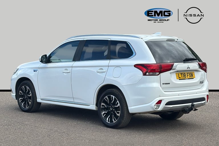  Mitsubishi Outlander PHEV 2.0h 12kwh 4hs Suv 5dr Petrol Plug In Hybrid CVT 4wd