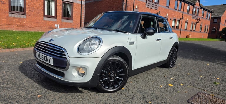 image for 2015 MINI Hatch 1.5 Cooper 5dr HATCHBACK Petrol Manual