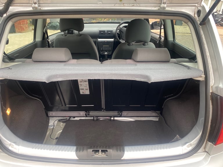 Volkswagen, FOX, Hatchback, 2010, Manual, 1198 (cc), 3 doors