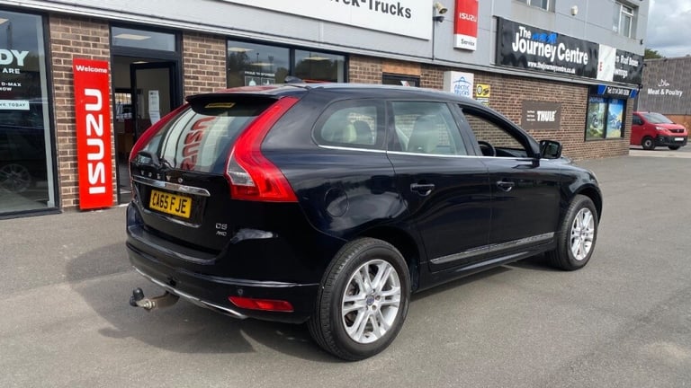  Volvo XC60 D5 [220] SE Lux Nav 5dr AWD Diesel