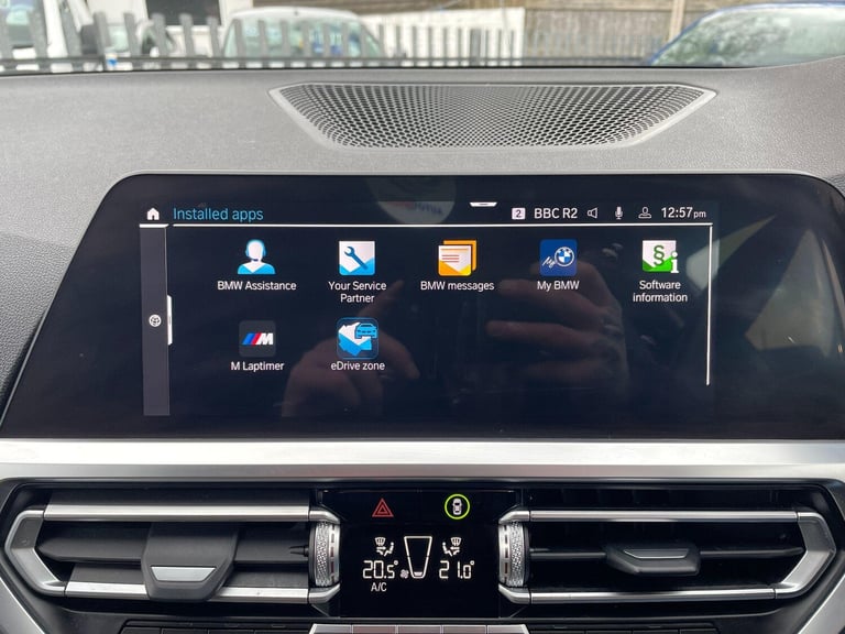  BMW 3 Series 2.0 330e 12kWh SE Pro Touring Auto Euro 6 (s/s) 5dr Petrol/Electric Hybrid Automatic