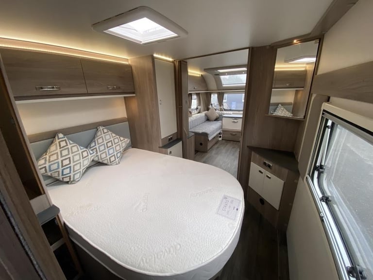 2023 SWIFT CELEBRATE GRANDE 4SB TOURING CARAVAN