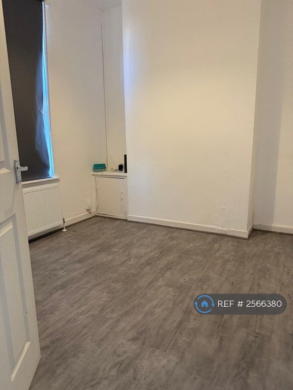 image for 3 bedroom house in Alpha Street, Liverpool, L21 (3 bed) (#2566380)