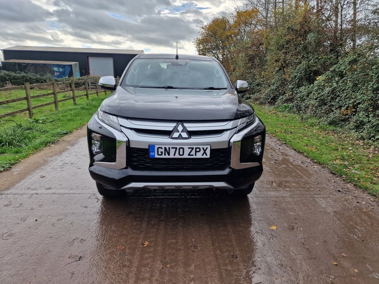 2020 Mitsubishi L200 Black 5 Seat Double Cab  Low 41k  Spares Repairs  7m MOT