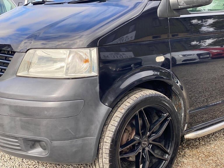 2006 Volkswagen Transporter 2.5 TDi T32 REAR LONGUE-5 BELTS-20 inch ALLOYS-PRIVATE PLATE MOTORHOM...