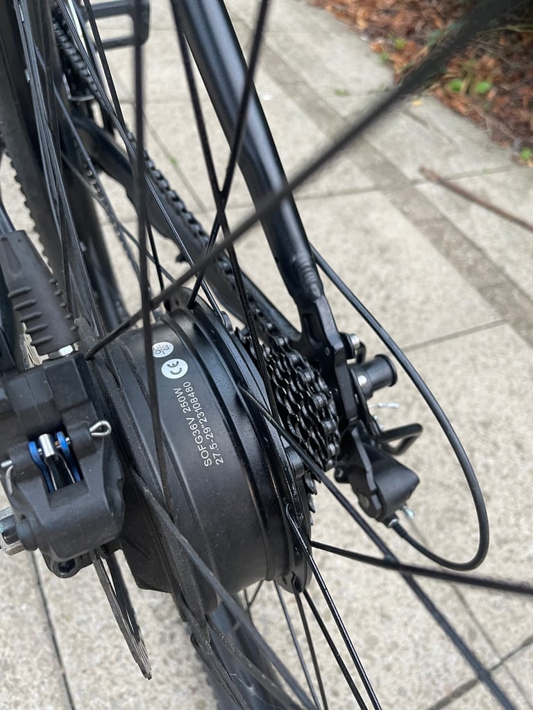 Eleglide M2 Ebike Road Legal *Needs New Screen*