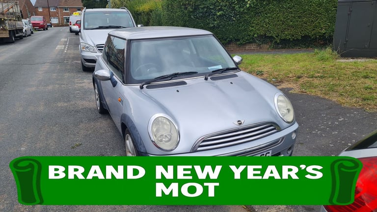 Mini Cooper, HATCHBACK, Hatchback, 2005, Manual, 1598 (cc), 3 doors
