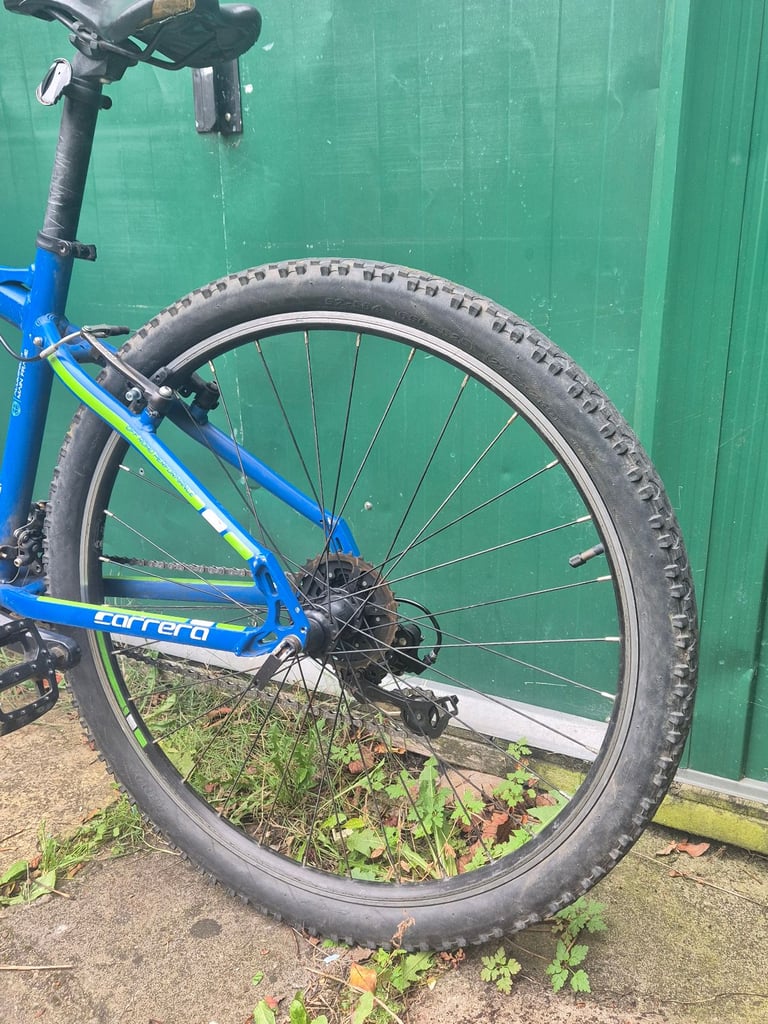 Carrera Valour Mountain bike 