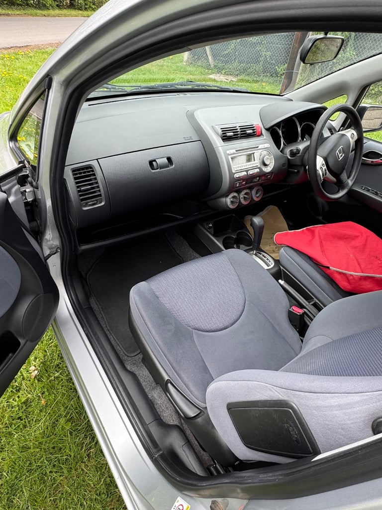 Honda, JAZZ, Hatchback, 2008, Semi-Auto, 1339 (cc), 5 doors