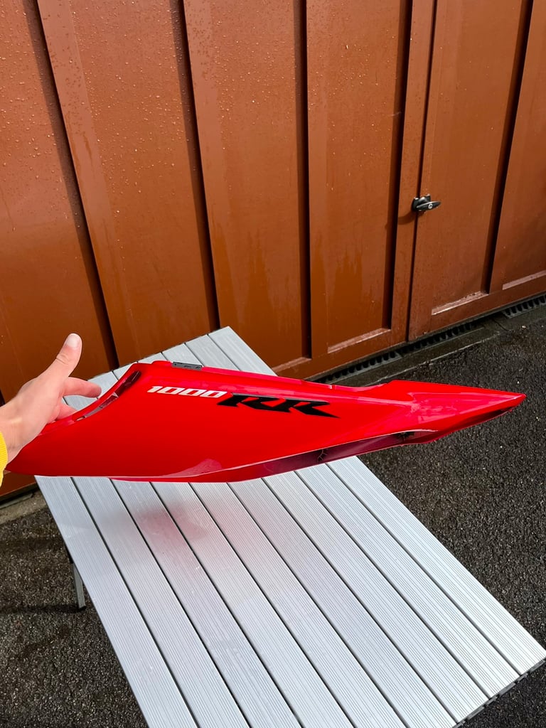 image for 2005 Honda Fireblade CBR1000RR Rear Tail Cowl Fairing