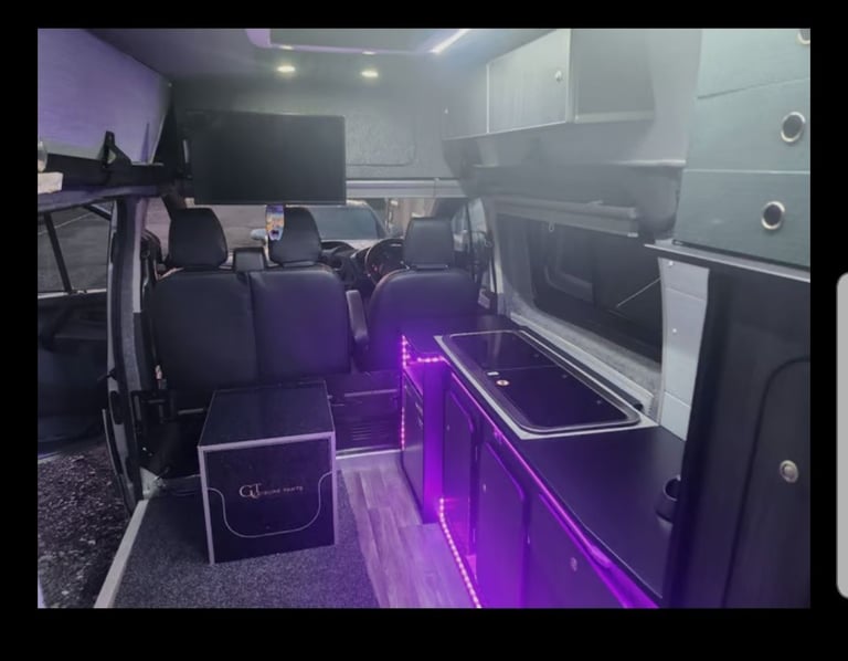 Camper Van, Ford, TRANSIT CUSTOM, Hi Top, 2015, 2198 (cc)
