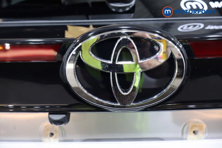 2024 Toyota Yaris Cross 1.5 Hybrid 130 Premiere Edition 5dr CVT Estate Hybrid Automatic