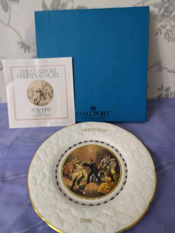 Coalport christmas plates cheap