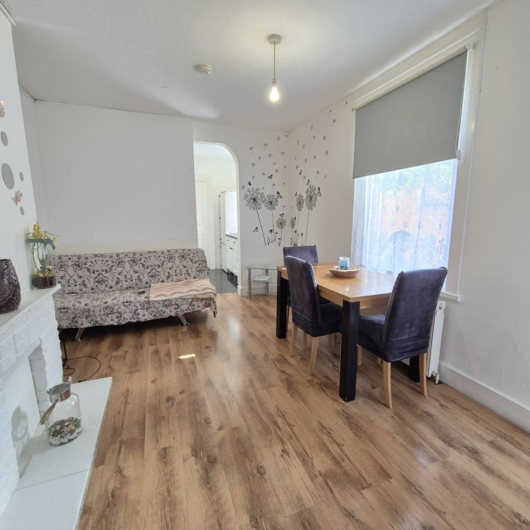 Stunning studio flat for rent in the heart of walthamstow! must be seen