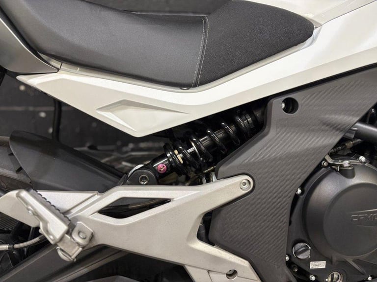 2025 74 CFMOTO 700MT 700 MULTI-FUNCTION TOURING PETROL MANUAL EURO 5 (66 PS)