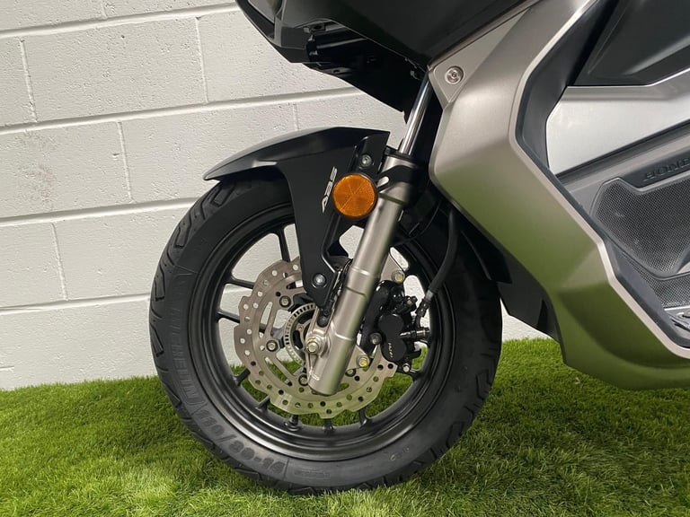 Honda ADV150 Stop/Start Automatic