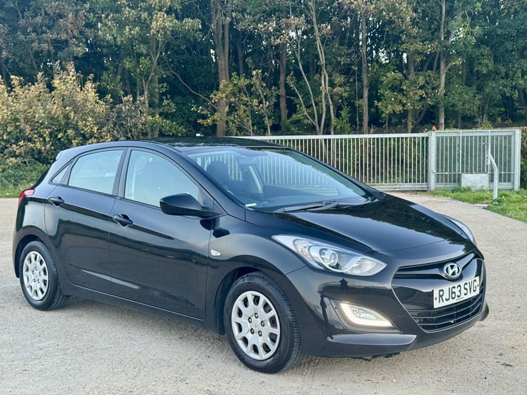 image for 2013 Hyundai i30 1.4 Classic 5dr HATCHBACK PETROL Manual