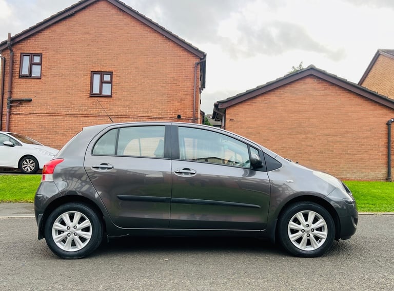 2009 Toyota Yaris 1.33 VVT-i TR 5dr MMT [6] HATCHBACK Petrol Automatic