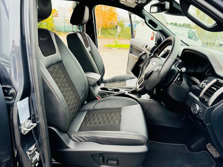 FORD RANGER MS-RT LIMITED EDITION NR 358 AUTO 213PS FSH WILDTRAK