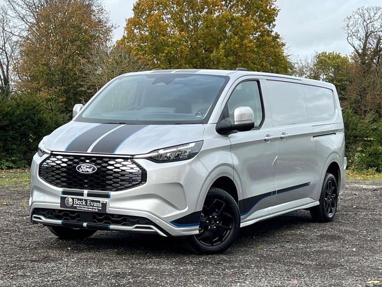 2024 Ford E-Transit 320 65kWh Sport Panel Van 5dr Electric Auto L2 H1 (218 ps) LONG WHEEL BASE Pa...