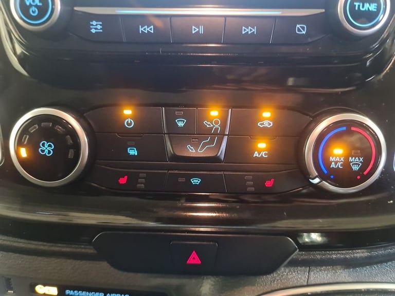 ORANGE FORD TRANSIT CUSTOM 2.0 280 ECOBLUE LIMITED PANEL VAN 5DR L1 H1 EURO 6 1