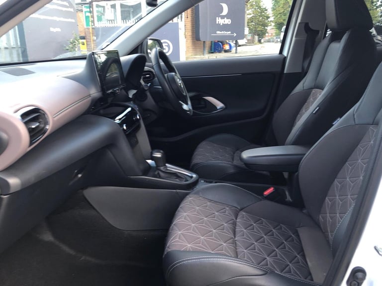 2023 Toyota Yaris 1.5 Hybrid Excel AWD 5dr CVT Estate Hybrid Automatic