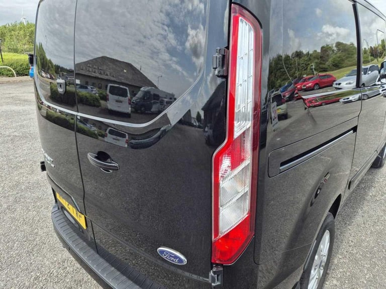 2022 Ford Transit Custom 2.0 320 EcoBlue Limited Crew Van Double Cab 5dr Diesel Auto L1 H1 Euro 6...