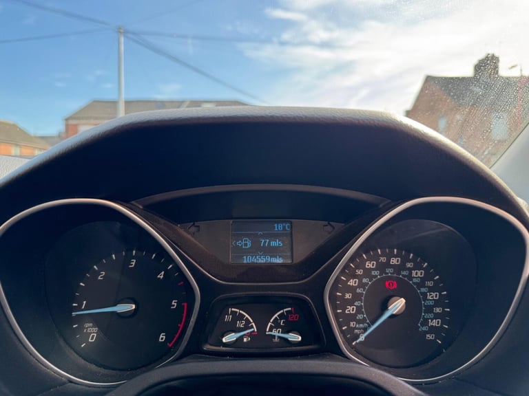 2013 Ford Focus 1.6 TDCi Titanium Euro 5 (s/s) 5dr ESTATE Diesel Manual