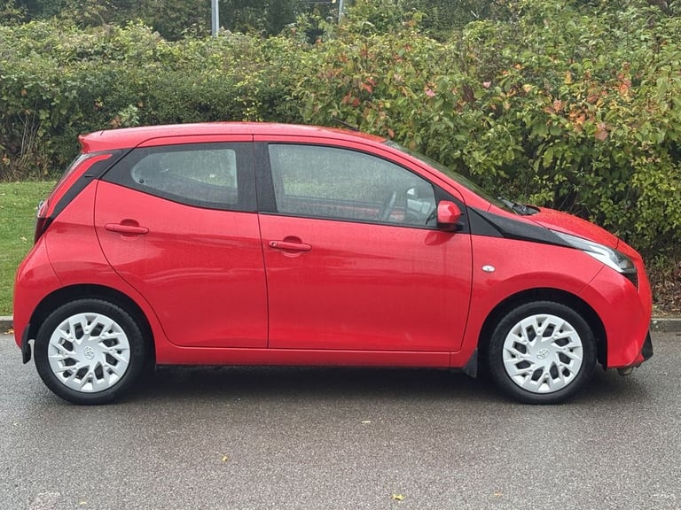 2020 Toyota AYGO 1.0 VVT-i x-play Hatchback 5dr Petrol x-shift Euro 6 (71 ps) Hatchback Petrol Au...