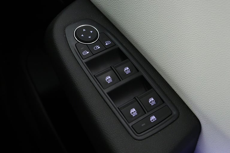 2021 Renault Clio 1.0 TCe 90 S Edition 5dr Hatchback Petrol Manual