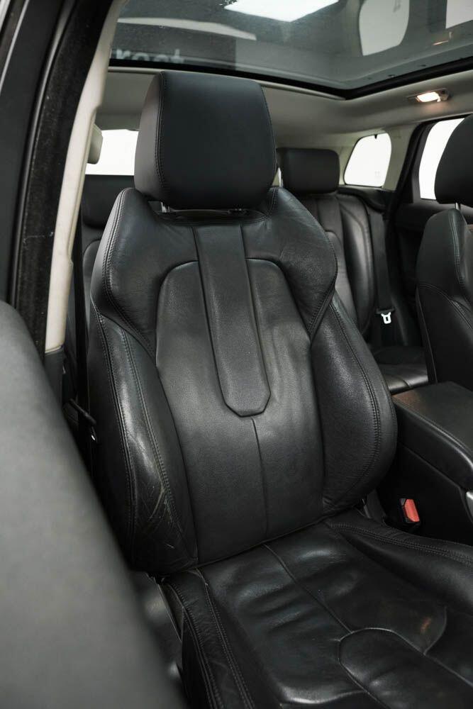  Land Rover Range Rover Evoque 2.2 SD4 Pure Tech 4WD Euro 5 (s/s) 5dr Diesel Manual