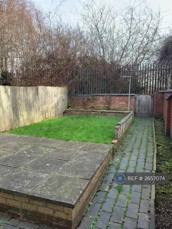 1 bedroom in St George's Rd, Coventry, CV1 (#2657074)