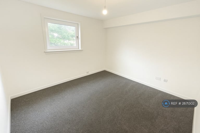 2 bedroom flat in Seaton Walk, Aberdeen, AB24 (2 bed) (#2671302)