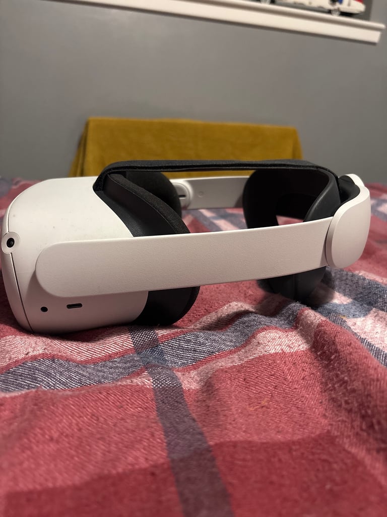 Meta Quest 2 