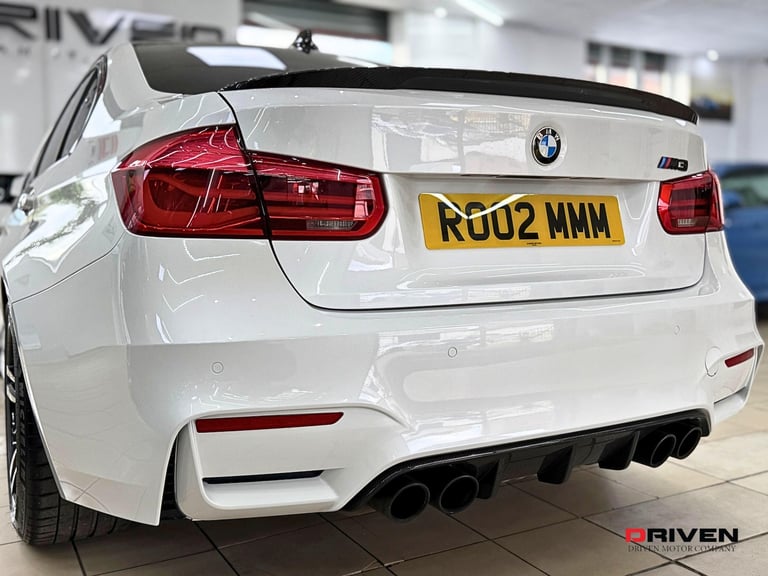 HUGE SPEC! BMW M3 3.0 BiTurbo DCT 4DR SALOON + CARBON + RED LTHR + FREE&nbsp;DELIVERY
