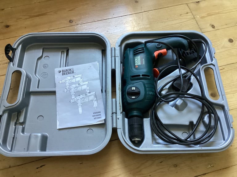 Black and Decker Power Drill 850 W