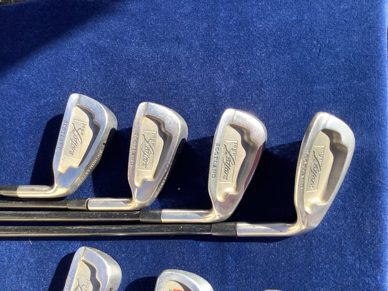 Set of John Letters graphite golf clubs, in a lovely Donnay golf bag. 
