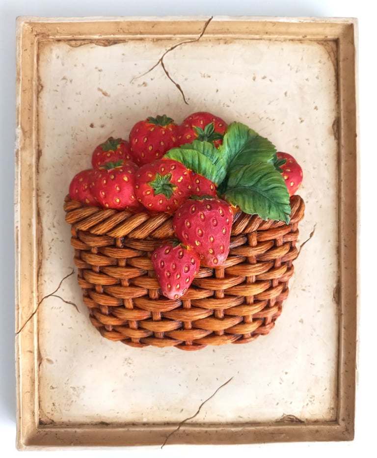 2  WALL PLAQUES ( £10 TODAY )