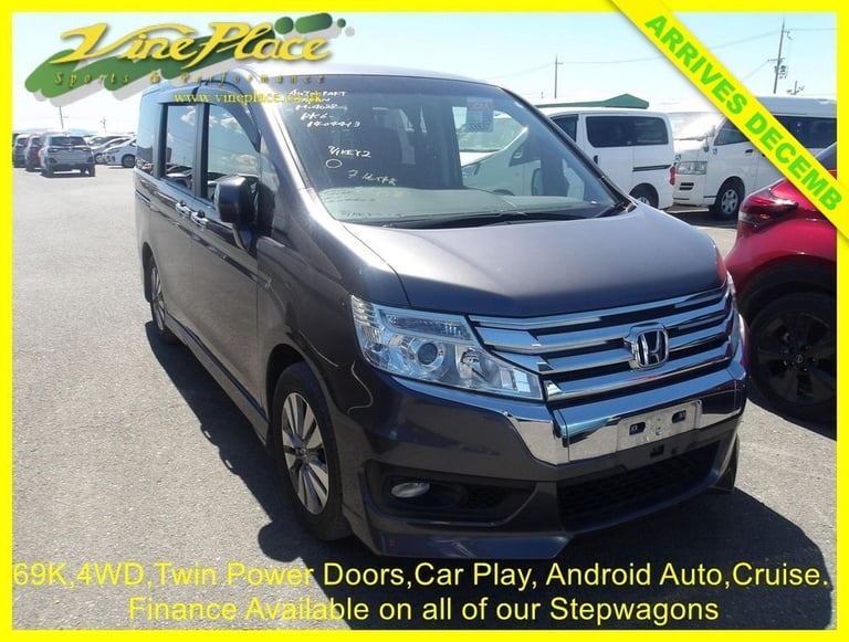 2015 Honda Stepwagon 2.0 4WD, Spada Z 4WD, 8 Seats, Auto MPV Petrol Automatic