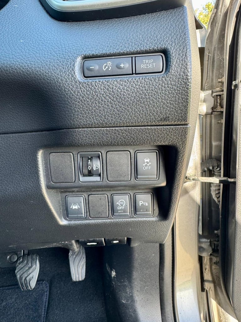 Nissan Qashqui 2015 new service mot