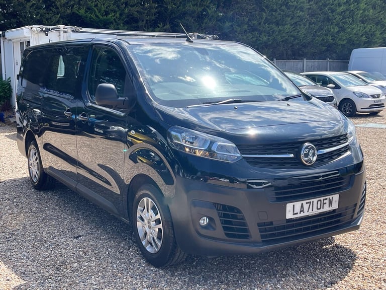 2021 Vauxhall Vivaro 2.0 Turbo D 3100 Dynamic Auto L2 H1 Euro 6 (s/s) 6dr PANEL VAN Diesel Automatic