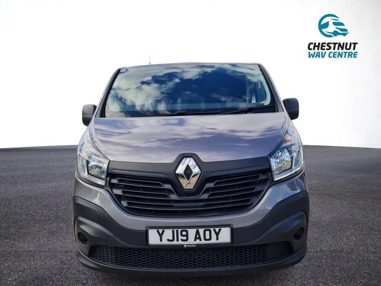 Renault Trafic WAV Wheelchair Access 5 Seats SWB L1H1 22K Flat Floor 2019 No VAT