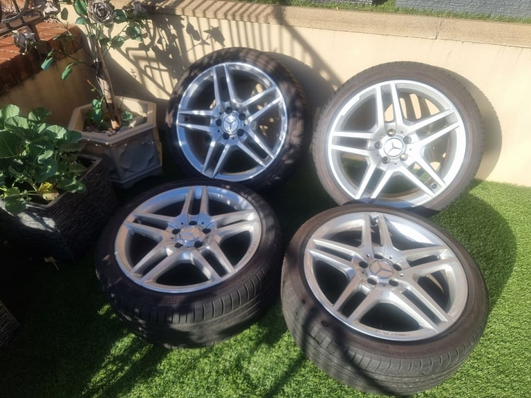 MERCEDES E Class 18" AMG 4x ALLOY WHEELS