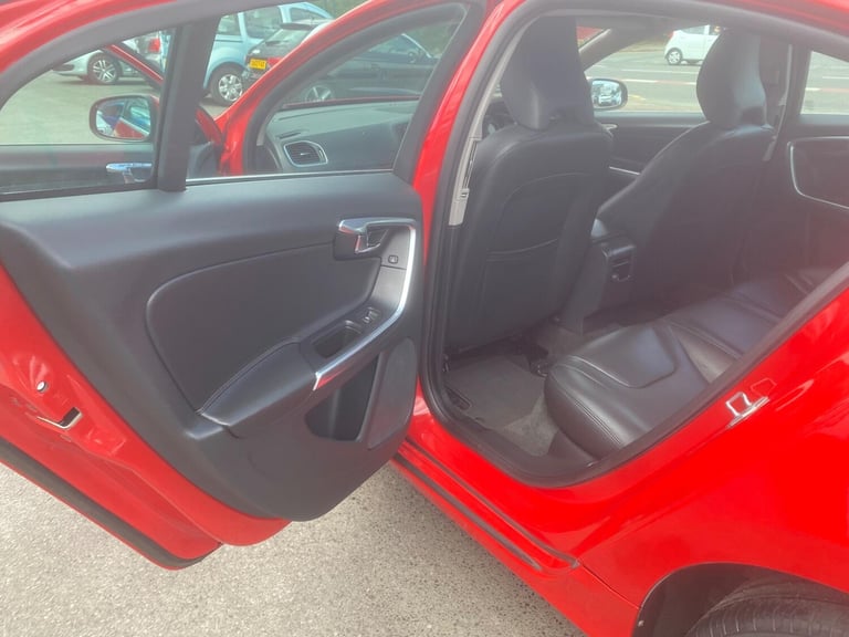 2016 Volvo S60 T3 [152] SE Nav 4dr SALOON PETROL Manual