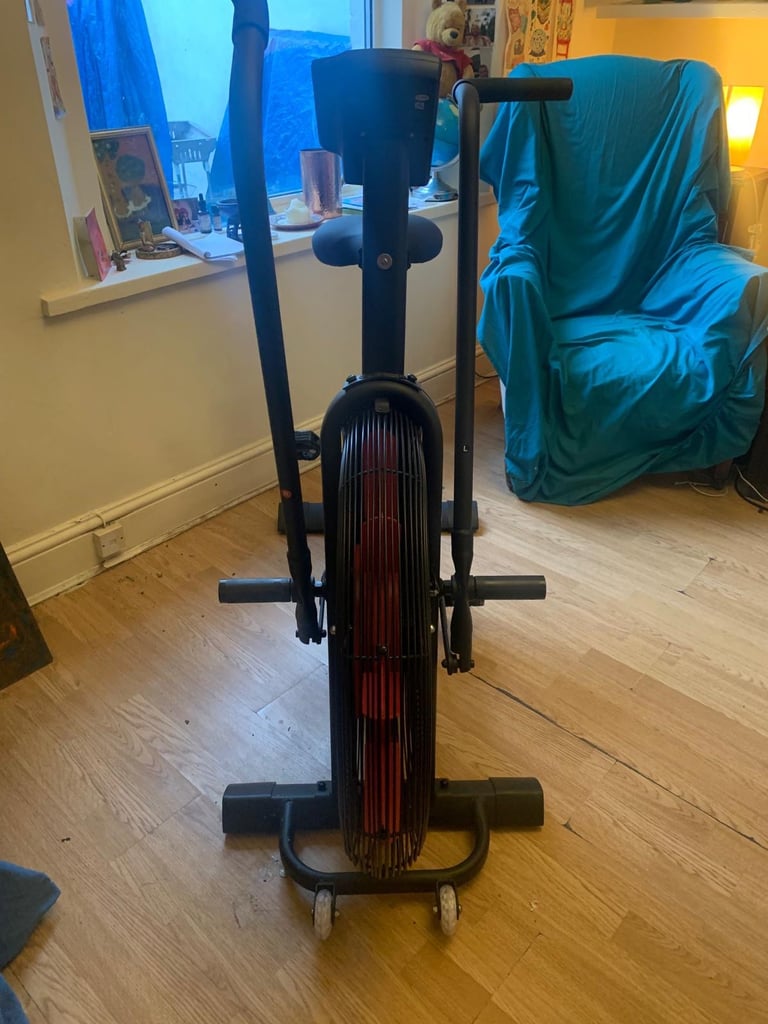Strongology magnetic air resistance bike
