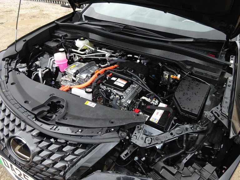 2025 25 REG LEXUS UX 300E URBAN ELECTRIC AUTO DAMAGED REPAIRABLE SALVAGE
