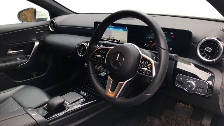 2022 Mercedes-Benz A-Class A 200 SPORT EXECUTIVE AUT Saloon Petrol Automatic