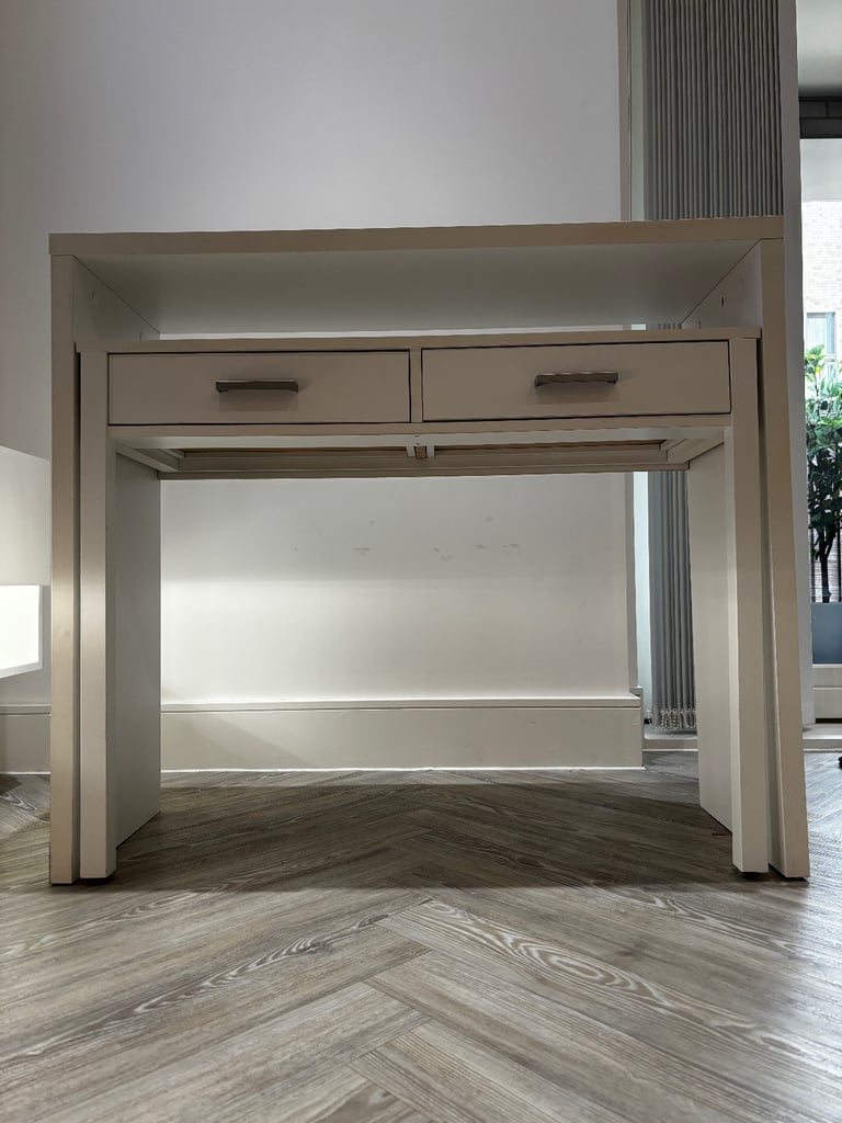 White Extending Computer Desk / Console / Dressing Table (USED)
